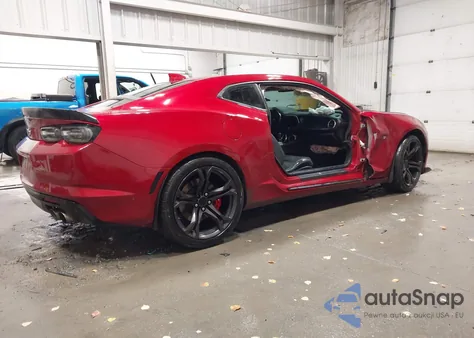 2019 Chevrolet Camaro 1Ss z USA, uszkodzony, nr VIN 1G1FE1R78K0133053